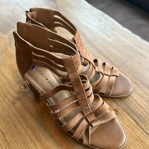 LUCKY BRAND Kyndrah Leather Strappy Zip Back Heeled Sandal Size 8.5in Rust Brown